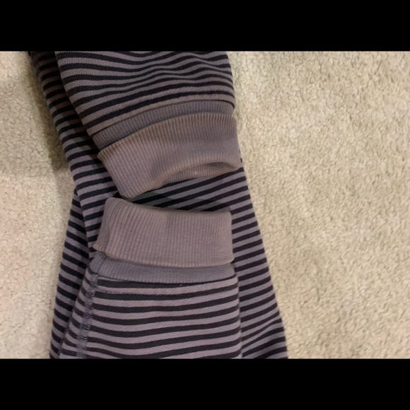 Lululemon Scuba hoodie - Picture 4 of 5